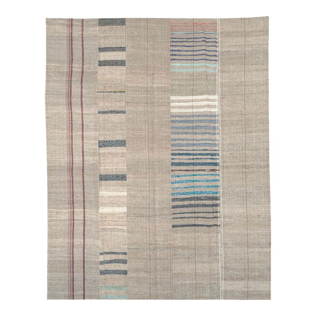 Galerie Shabab Collection Mid-20th Century Turkish Flatweave Kilim Room Size Carpet For Sale