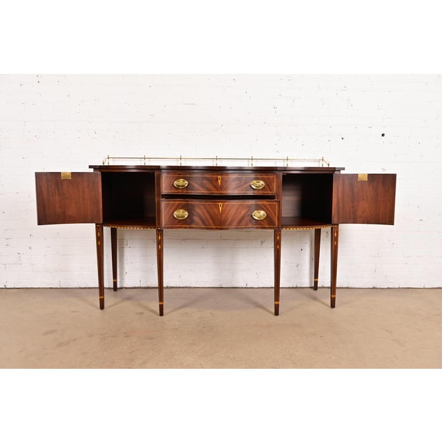 Late 20th Century Henkel Harris Federal Inlaid Flame Mahogany Serpentine Front Sideboard Credenza With Brass Gallery For Sale - Image 5 of 16