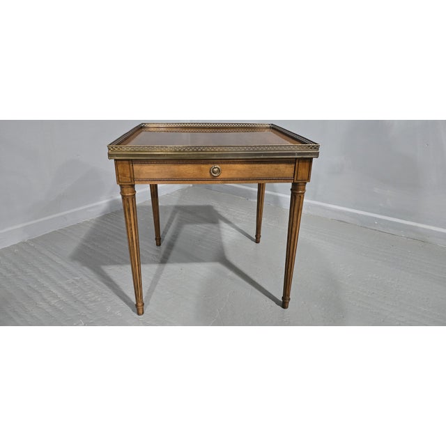 Mahogany Occasional Lamp Table, 1920s For Sale - Image 6 of 9