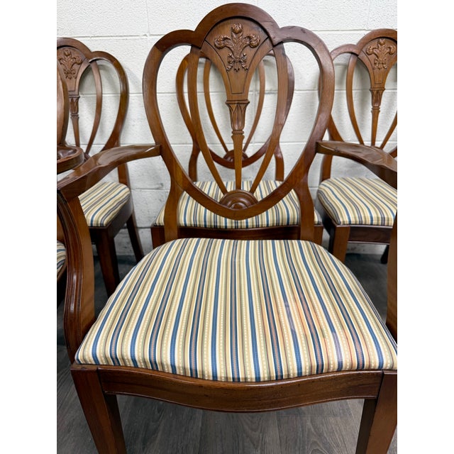 Vintage Hepplewhite or Georgian Style Shield Back Dining Chairs - Set of 6 For Sale In Kansas City - Image 6 of 13