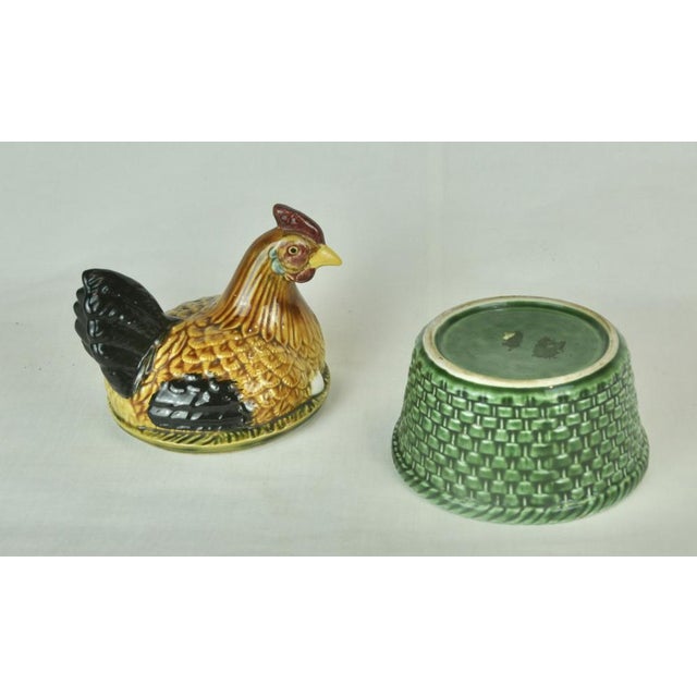 Chicken-Shaped Egg Cup with Green Base, 1970s For Sale - Image 4 of 9
