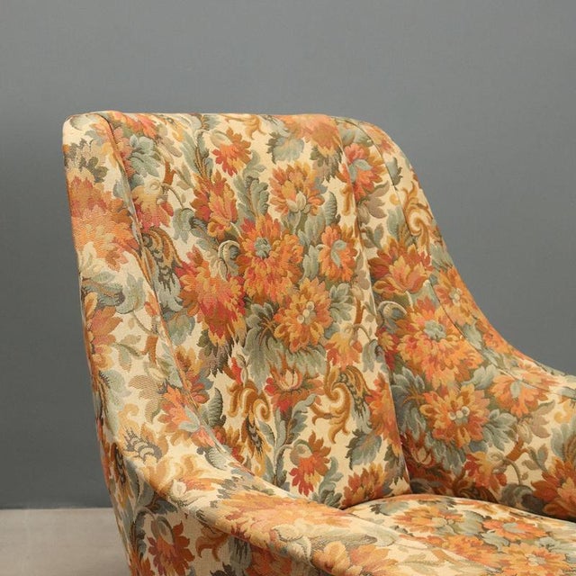 Vintage Armchairs in Fabric and Wood, Italy, 1950s For Sale - Image 4 of 9