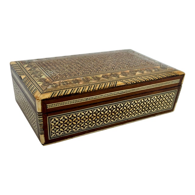 Mid 20th Century Vintage Inlaid Wood Mother of Pearl Jewelry Box For Sale