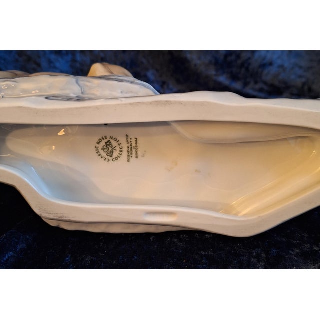 Porcelain Lion Couple Sculpture by Fritz Heidenreich for Rosenthal, 1970s For Sale - Image 6 of 7