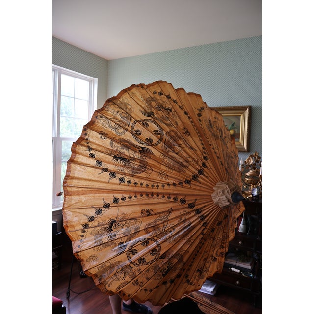 Wood Pair of Extra-Large Vintage Chinese Dragon & Phoenix Oil-Paper Parasols For Sale - Image 7 of 18