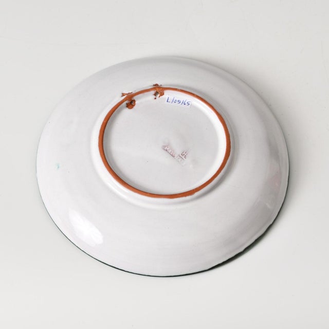 1970s Green Sgraffito Bird Plate by Gudrun Wittke-Baudisch for Keramik Hallstatt, 1970s For Sale - Image 5 of 9