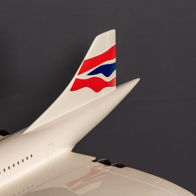 Large 20th Century British Airways Concorde Model from Space Models, England, 1999 For Sale - Image 15 of 18