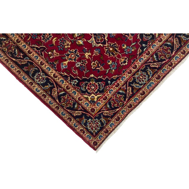 Middle Eastern Rug in Wool For Sale - Image 4 of 6