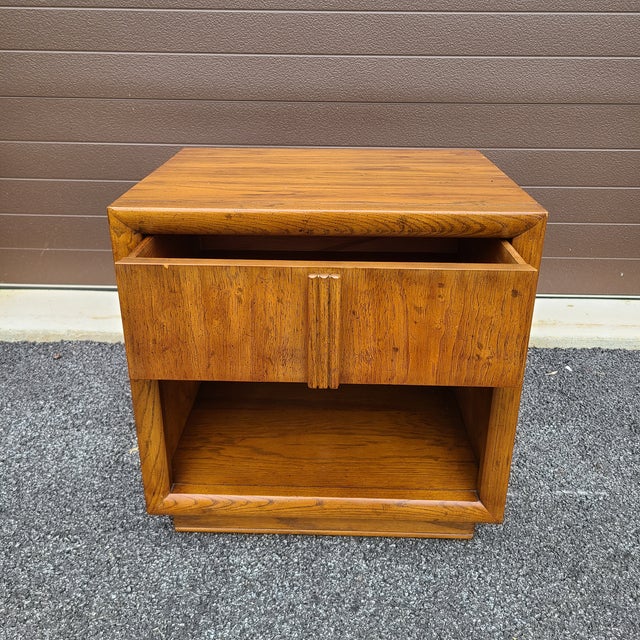 Vintage Henredon Fine Furniture Walnut Nightstand Chairish