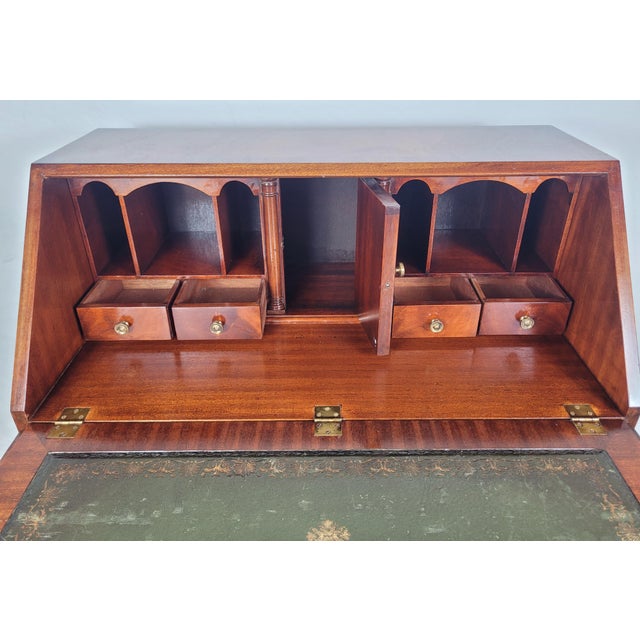 Vintage Writing Bureau Desk in Leather and Mahogany, 1960s For Sale - Image 10 of 18
