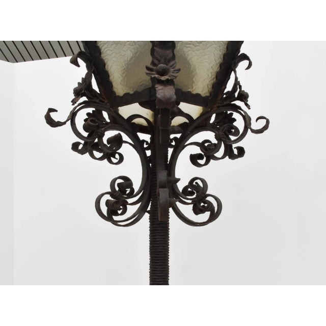 1910s Large Italian Wrought Iron Outdoor Lamppost from Mazzucotelli, Italy, 1910s For Sale - Image 5 of 13