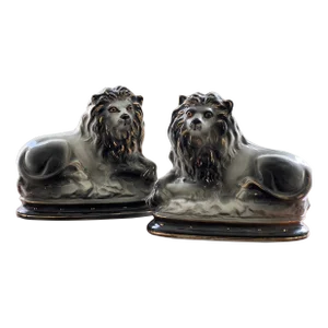 Early 20th Century Staffordshire Lions - a Pair