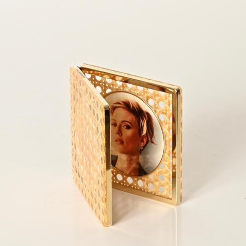 Picture Frame in Brass, Acrylic Glass, and Vienna Straw from Dior, Italy 1970s For Sale - Image 3 of 17