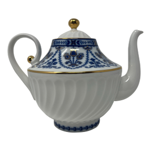 1970s Russian Lomonosov Hand-Decorated Porcelain Teapot With Cobalt Blue & Gold, St. Petersburg