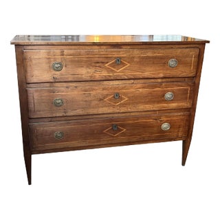 18th Century Italian Neoclassical Commode / Chest of Drawers in Walnut For Sale