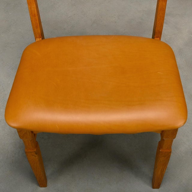 Razorblade Style Dining Chairs in Oak and Leather by Henning Kjærnulf, Denmark, 1960s, Set of 7 For Sale - Image 13 of 18