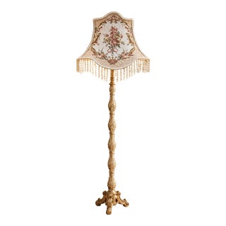 French-Style Gilded Floor Lamp – Ornate Gold Leaf Stand With Floral Embroidered Shade & Crystal Fringe For Sale