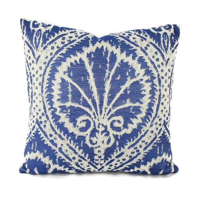 Textile Contemporary Blue & White Damask Pattern Pillow Cover For Sale - Image 7 of 7