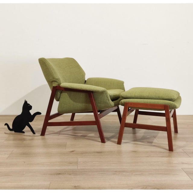 Armchair with footrest, model 849 and 849s, designed by Gianfranco Frattini and produced by Cassina (1956 - Compasso d'Oro...