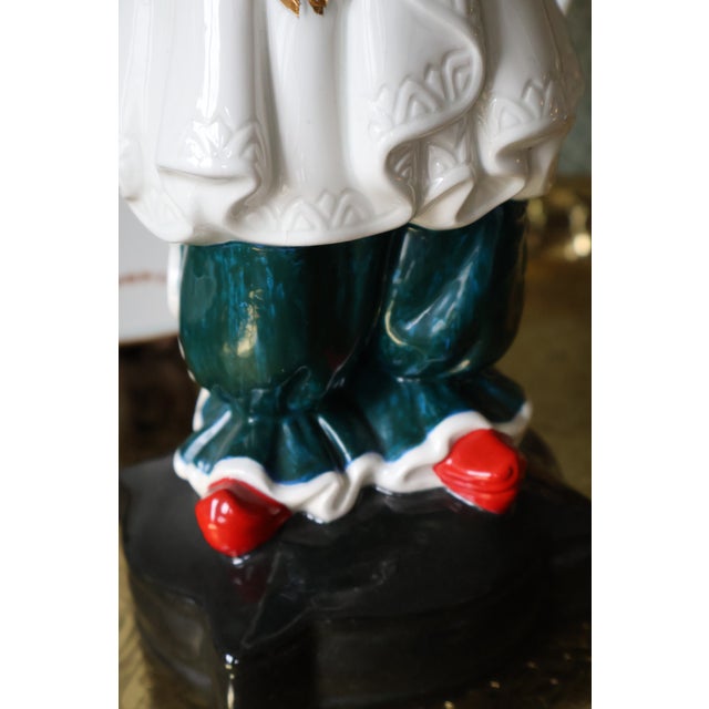 Vintage Holland Mold Chinoiserie Emperor Figurine, Signed Mozelle For Sale In Washington DC - Image 6 of 17