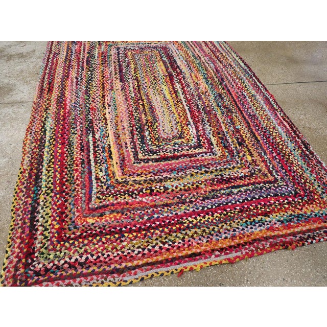 Galerie Shabab Collection Mid-20th Century Handmade American Braided Accent Rug For Sale In New York - Image 6 of 8