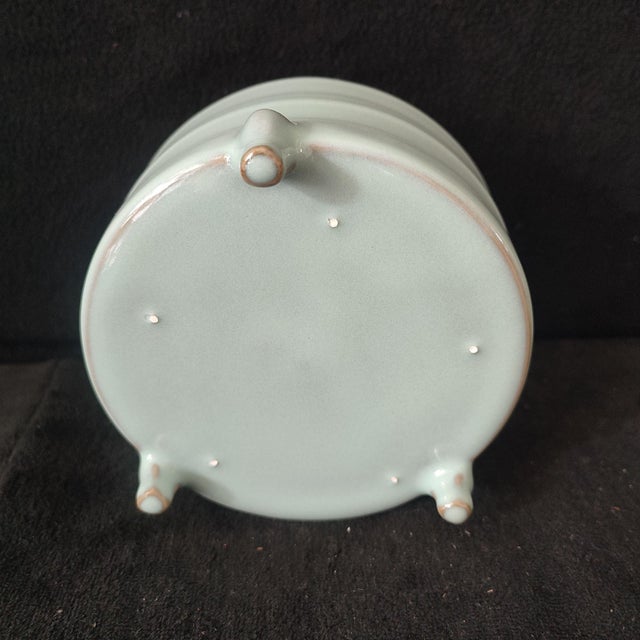 Early 20th Century Chinese Ceramic Censer,Ru Ware Celadon Glaze Porcelain Censer Hand Painted String Pattern For Sale - Image 5 of 9