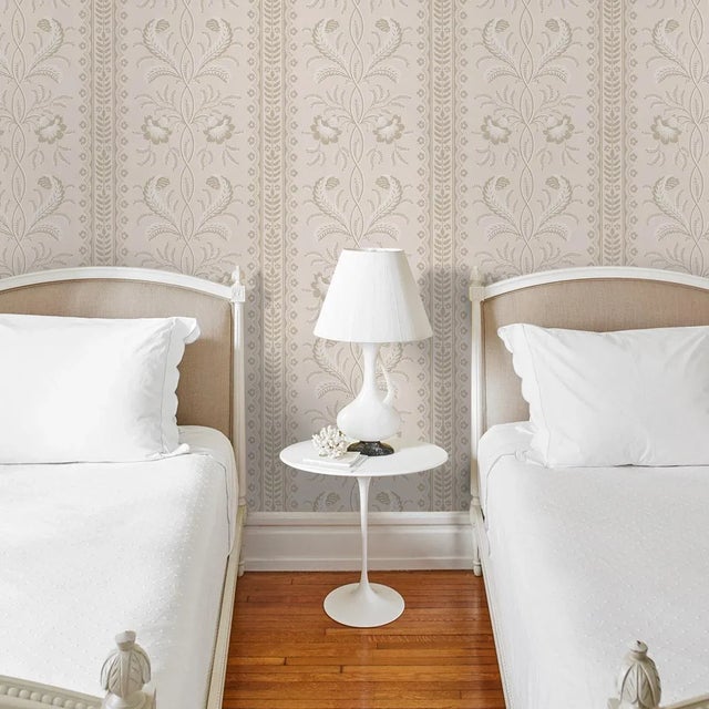 2020s SAMPLE - Schumacher Bell Flowers Wallpaper In Neutral For Sale - Image 5 of 6