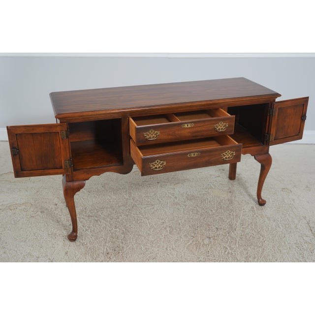 Queen Anne 1970s Statton Oxford Cherry Queen Anne Sideboard For Sale - Image 3 of 18