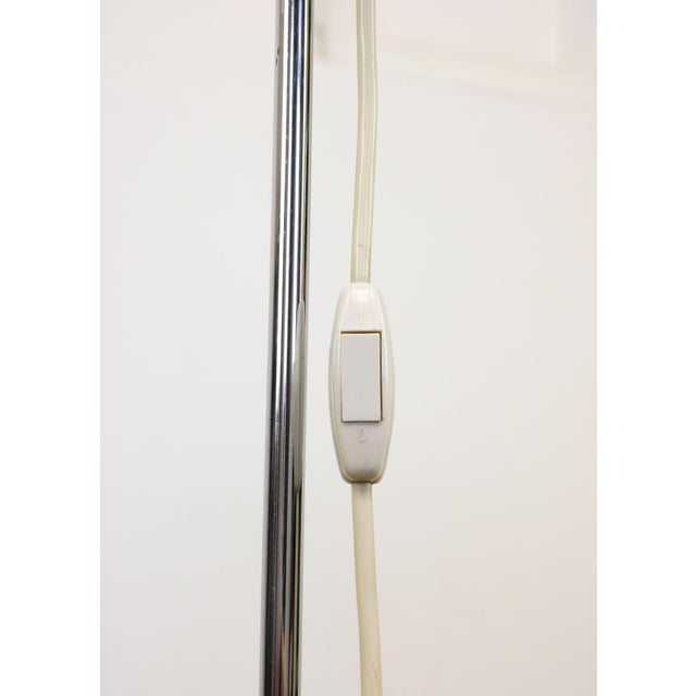 Space Age Yellow Medusa Floor Lamp by Luigi Massoni for Guzzini, 1970s For Sale - Image 11 of 18