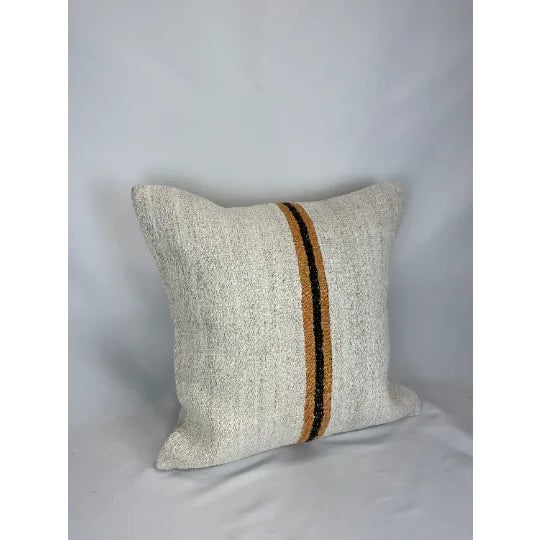 Early 21st Century Early 21st Century Neutral Organic Turkish Hemp & Cotton Kilim Pillow Cover For Sale - Image 5 of 5