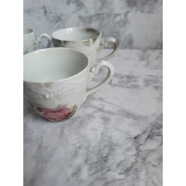 Late 19th Century Late 19th Century Hand Painted Peonies on Porcelain Leuchtenburg,Germany Demitasse Tea Cups - 4 pcs For Sale - Image 5 of 12