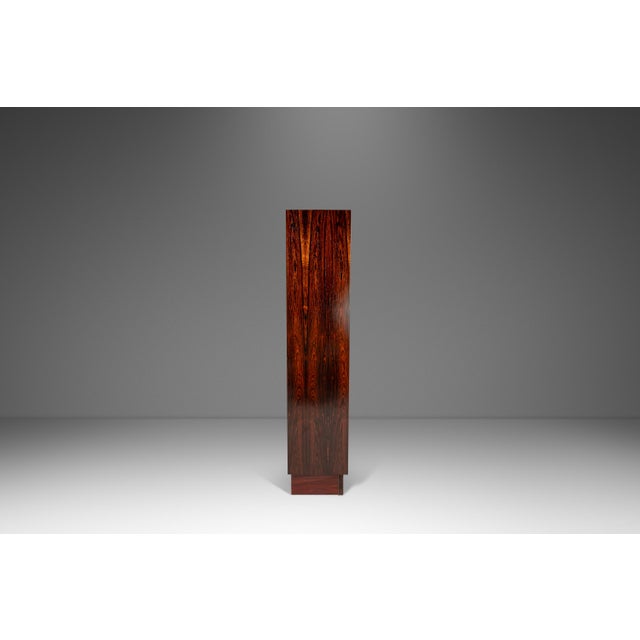Danish Mid-Century Modern Free-Standing Bookshelf in Rosewood Attributed to Ejvind Johansson, Denmark, C. 1960s For Sale In Orlando - Image 6 of 18