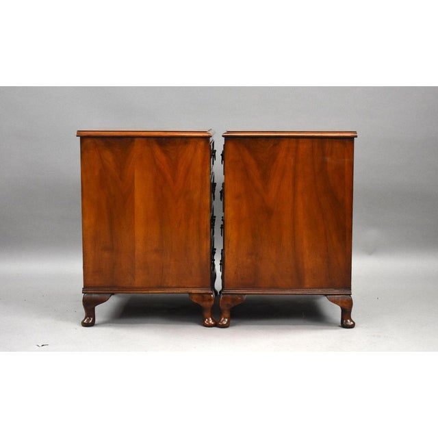 Walnut Bedside Chests, 1960s, Set of 2 For Sale - Image 6 of 10