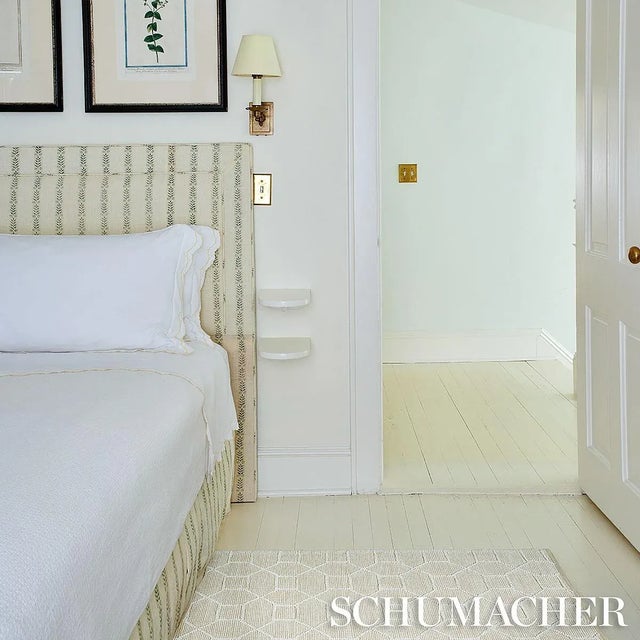 Schumacher Schumacher Vento 9' x 12' Indoor/Outdoor Rug in Natural For Sale - Image 4 of 5