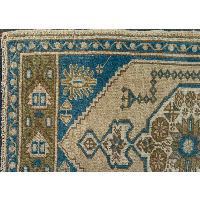 Turkish Turkish Mini Rug Oriental Hand Knotted Vintage Rug 2' x 3'3" #20768 For Sale - Image 3 of 8