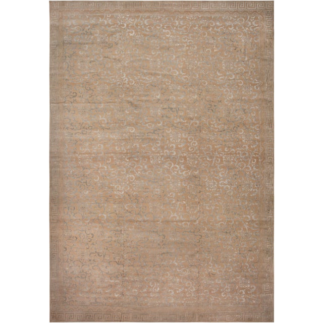 Gorgeous Large Silk & Wool Modern Allover Floral Design Rug, Country of origin: Turkey, Circa date: Modern