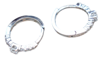 18 Karat White Gold Earrings with Calibrated Zirconias, Set of 2