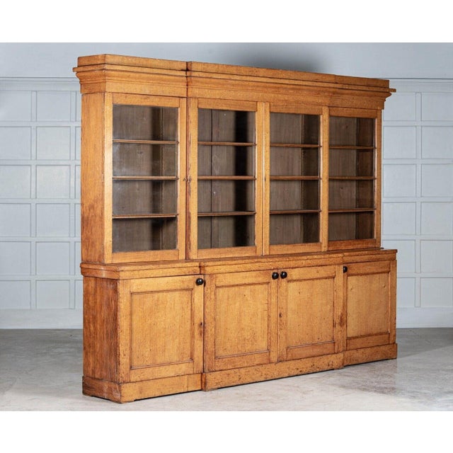 19th Century English Glazed Oak Breakfront Bookcase For Sale - Image 3 of 17