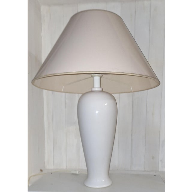 Large Vintage Table Lamp with White Ceramic Base by Leola, 1970s For Sale - Image 6 of 9