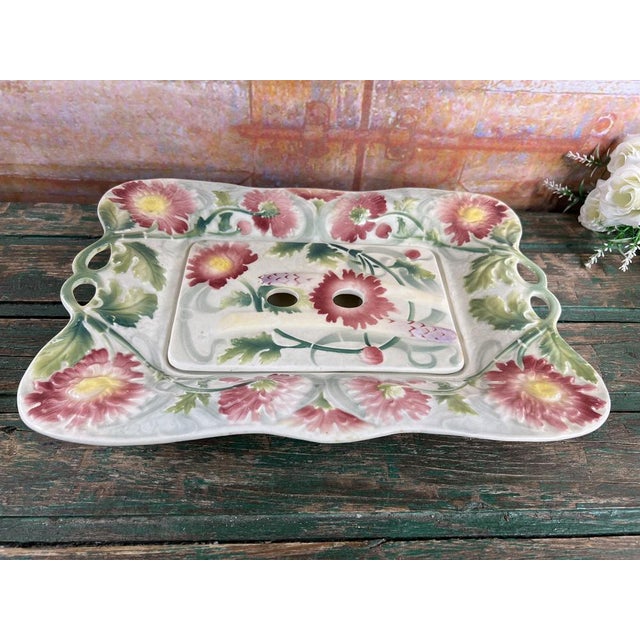 Art Nouveau Barbotine Plates with Asparagus Dish from Saint Clément, Set of 7 For Sale - Image 14 of 17