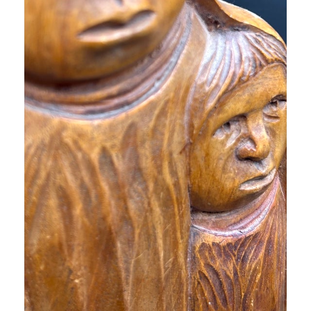 1940s 1940s Mexican Modernist Flores Arias Hand-Carved Wooden Sculpture – Mother and Child For Sale - Image 5 of 9