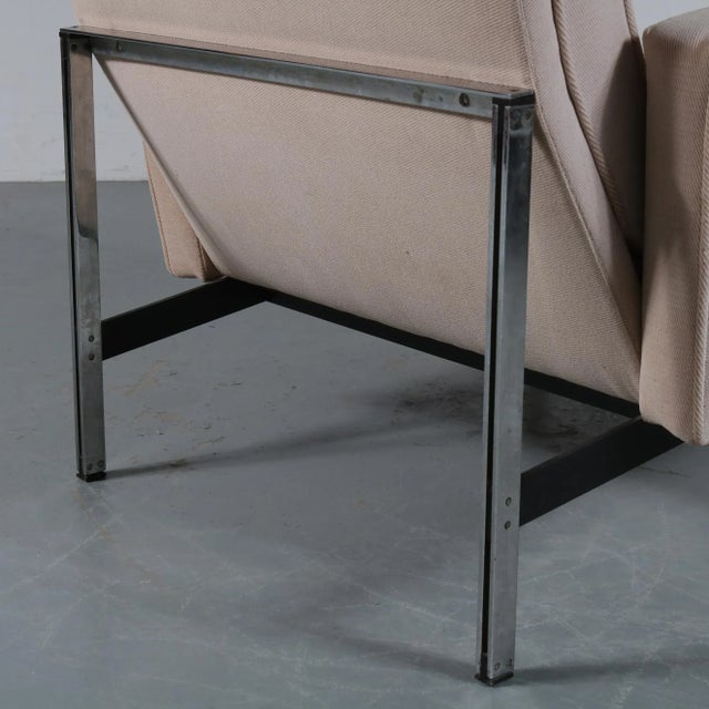 Set of American Parallel Bar Armchair and Sofa attributed to Florence Knoll for Knoll Inc./Knoll International, 1960s For Sale - Image 4 of 17