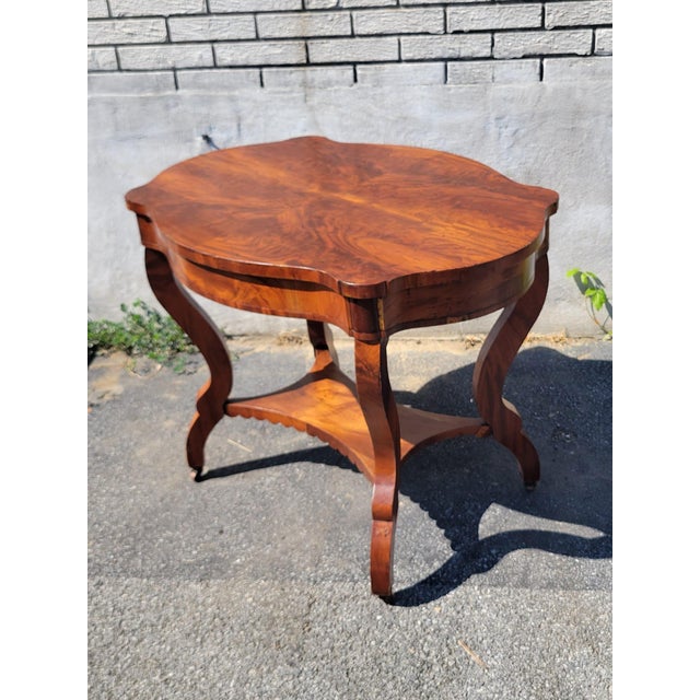 19th Century American Empire Flame Mahogany Center Table. For Sale - Image 17 of 18