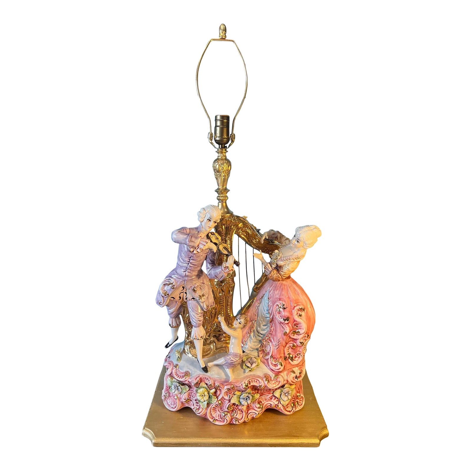 カポディモンテ　CAPODIMONTE 、馬車を引く紳士とプリンセス カポディモンテ CAPODIMONTE 、馬車を引く紳士とプリンセス