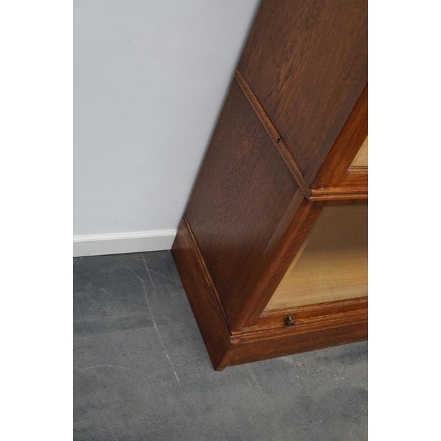 German Oak Bookcase with Folding Doors in style of Globe Wernicke, 1900s For Sale - Image 15 of 18