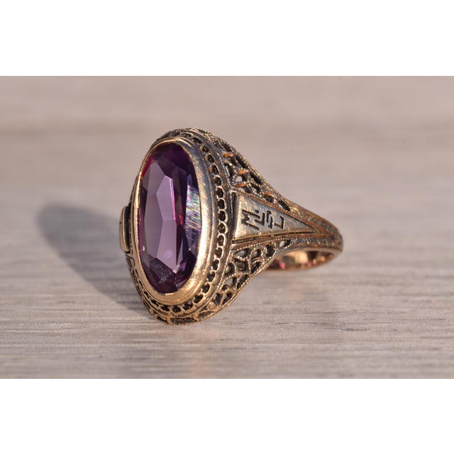 Early 20th Century The Mount Elbert: Elongated Oval Sapphire in Antique Filigree Ring For Sale - Image 5 of 11