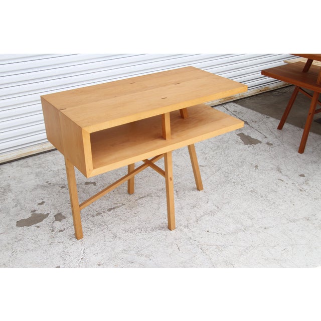 Mid-Century Modern Late 20th Century Maple Rectangular Occasional Table By Richard Meier For Sale - Image 3 of 7