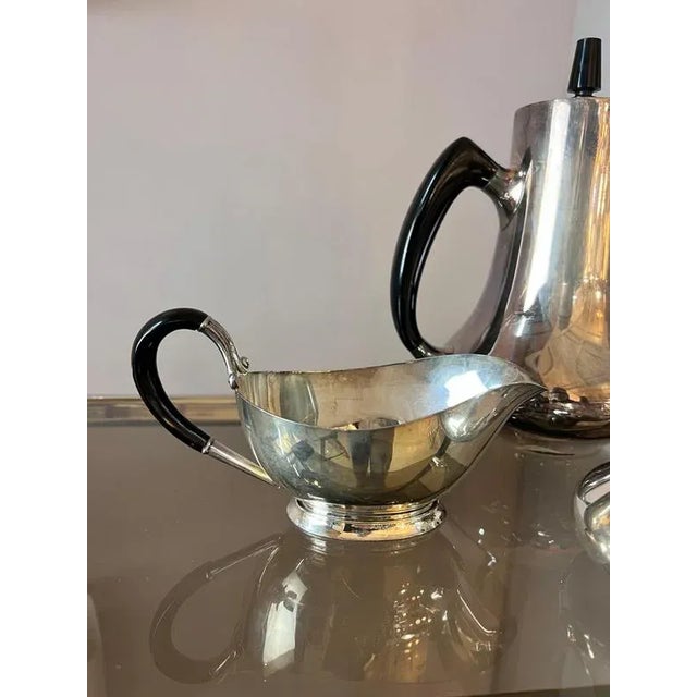 Jug and Sugar Bowl with Milk Jug and Sauce Boat by Hans Bunde for Cohr, Set of 4 For Sale - Image 6 of 11