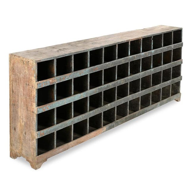 This workshop unit is a practical and aesthetic piece of furniture, designed to offer optimized storage space while...