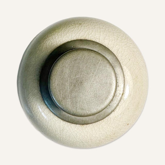 Chinese 1940s Small Vintage Chinese White Ceramic Tin-Mouth Tea Caddy For Sale - Image 3 of 6